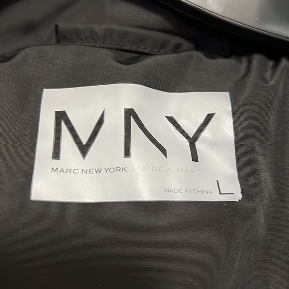 Andrew Marc Black Large Jacket - Picture 7 of 7